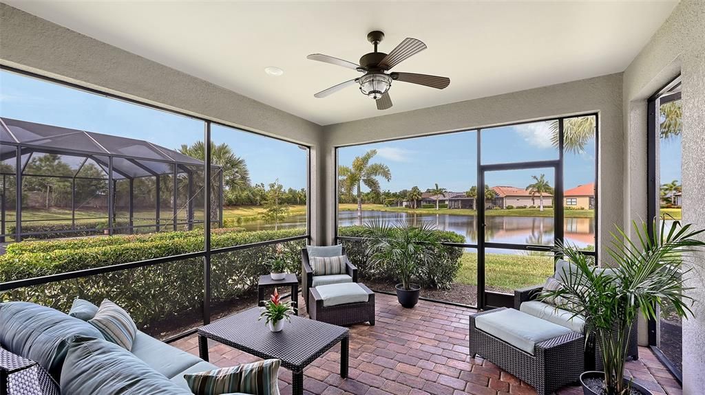 For Sale: $499,500 (2 beds, 2 baths, 1561 Square Feet)