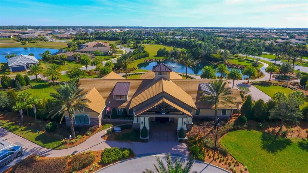 For Sale: $499,500 (2 beds, 2 baths, 1561 Square Feet)