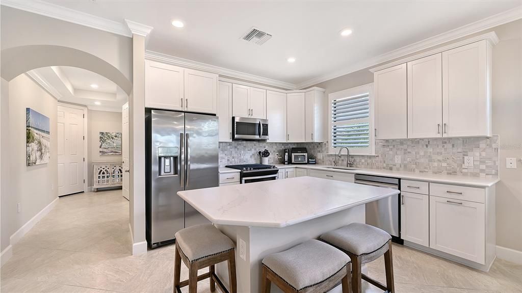 For Sale: $499,500 (2 beds, 2 baths, 1561 Square Feet)