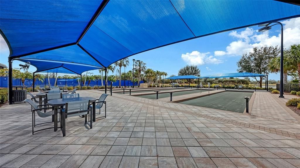 For Sale: $499,500 (2 beds, 2 baths, 1561 Square Feet)