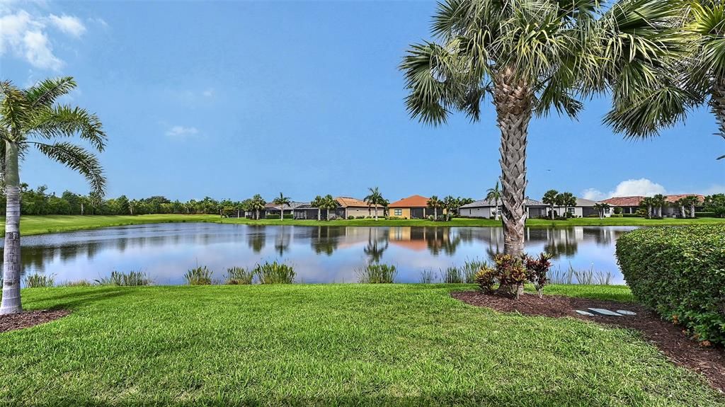 For Sale: $499,500 (2 beds, 2 baths, 1561 Square Feet)