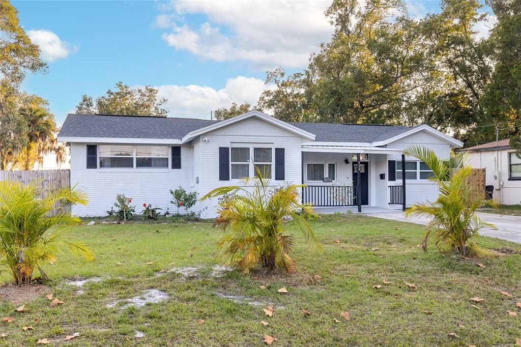 For Sale: $355,000 (3 beds, 2 baths, 1250 Square Feet)