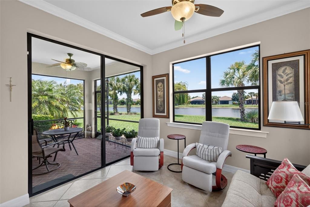 For Sale: $434,900 (2 beds, 2 baths, 1805 Square Feet)