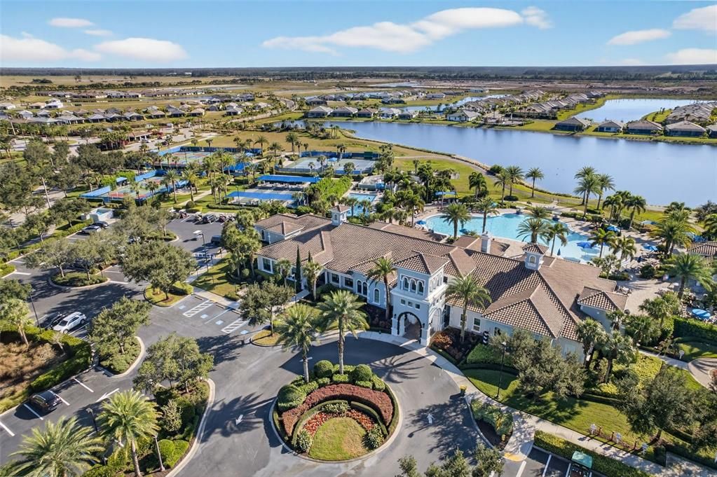 For Sale: $434,900 (2 beds, 2 baths, 1805 Square Feet)