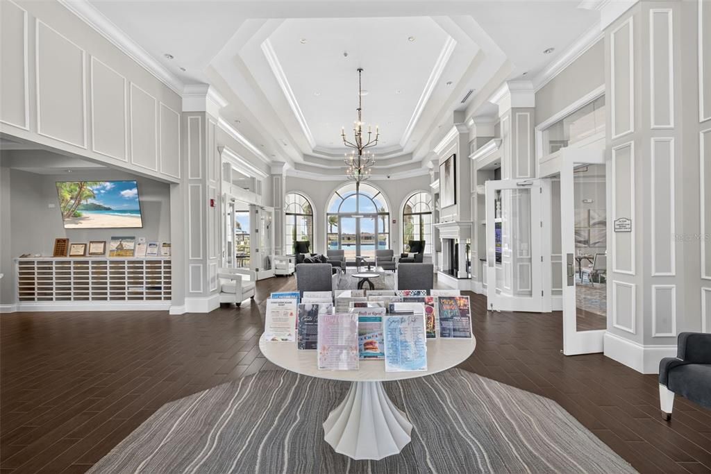 For Sale: $434,900 (2 beds, 2 baths, 1805 Square Feet)