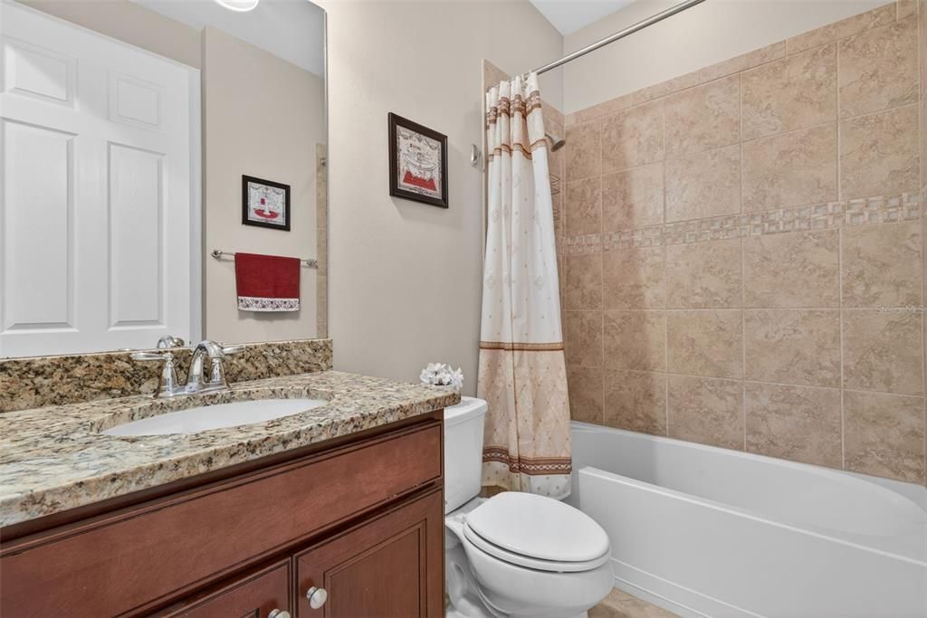 For Sale: $434,900 (2 beds, 2 baths, 1805 Square Feet)