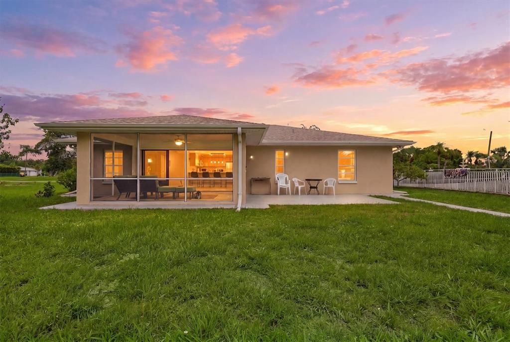 For Sale: $340,000 (2 beds, 2 baths, 1502 Square Feet)