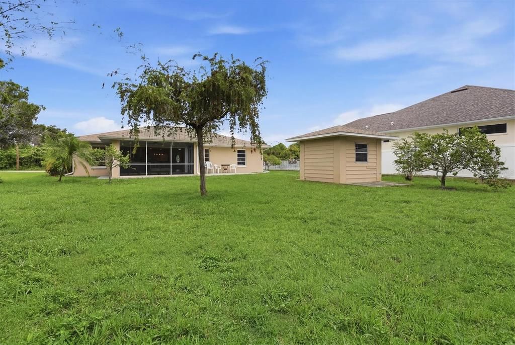 For Sale: $340,000 (2 beds, 2 baths, 1502 Square Feet)