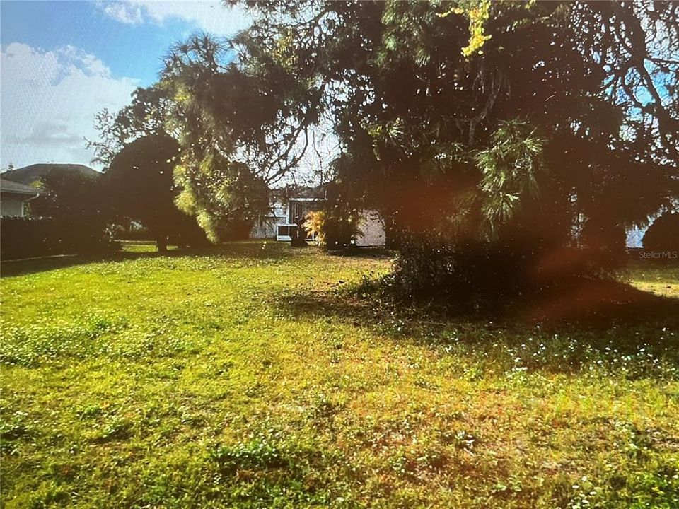 For Sale: $40,000 (0.20 acres)
