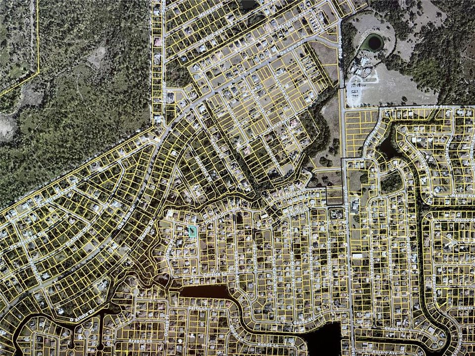 For Sale: $40,000 (0.20 acres)