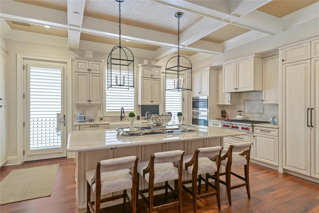 For Sale: $2,695,000 (3 beds, 3 baths, 3048 Square Feet)