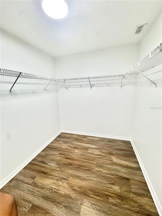 For Rent: $2,700 (4 beds, 2 baths, 2321 Square Feet)