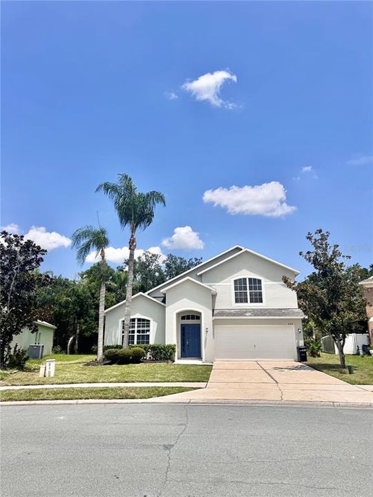 For Rent: $2,700 (4 beds, 2 baths, 2321 Square Feet)