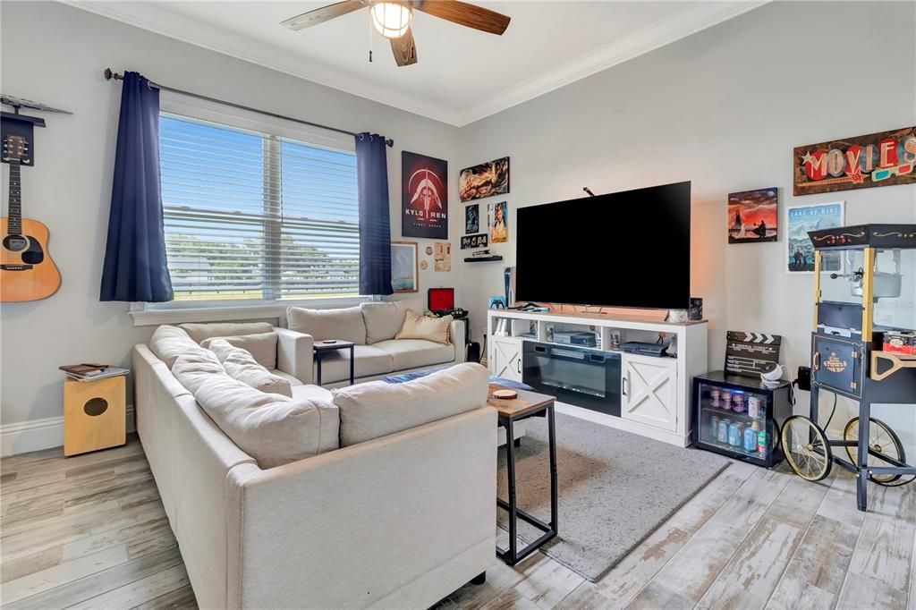 For Sale: $925,000 (4 beds, 4 baths, 3210 Square Feet)