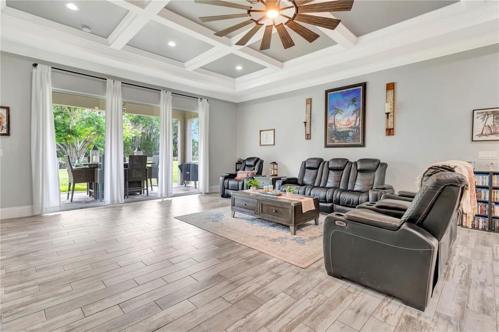 For Sale: $925,000 (4 beds, 4 baths, 3210 Square Feet)