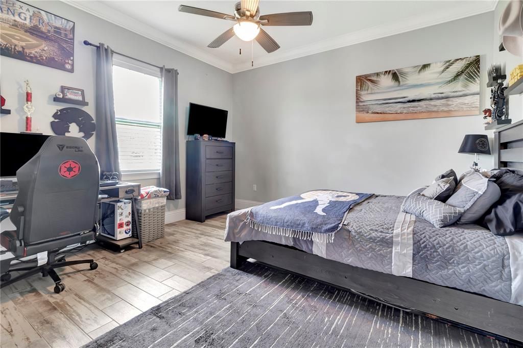For Sale: $925,000 (4 beds, 4 baths, 3210 Square Feet)