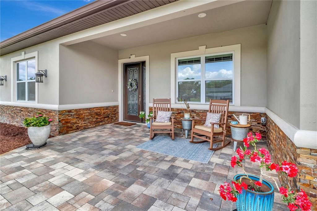 For Sale: $925,000 (4 beds, 4 baths, 3210 Square Feet)