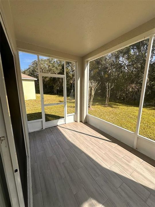 For Sale: $409,999 (4 beds, 2 baths, 2321 Square Feet)