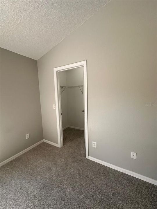 For Sale: $409,999 (4 beds, 2 baths, 2321 Square Feet)