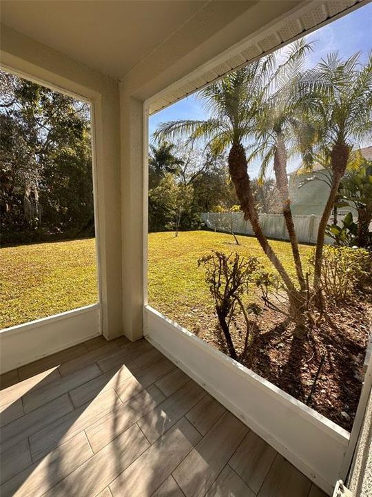 For Sale: $409,999 (4 beds, 2 baths, 2321 Square Feet)