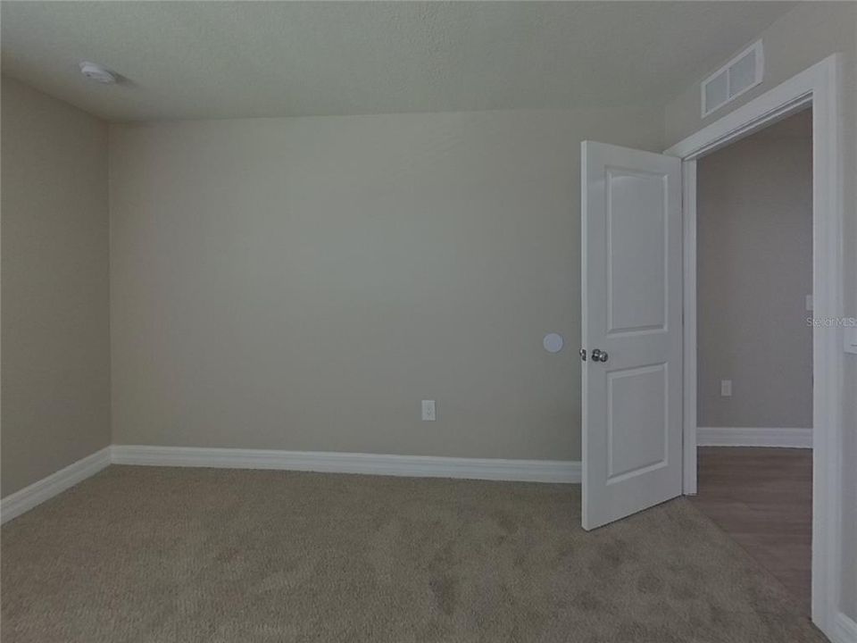 For Rent: $2,509 (4 beds, 2 baths, 2900 Square Feet)