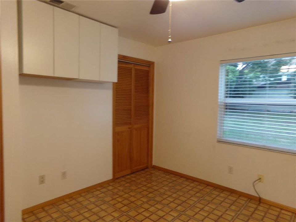 For Sale: $485,000 (4 beds, 2 baths, 1624 Square Feet)