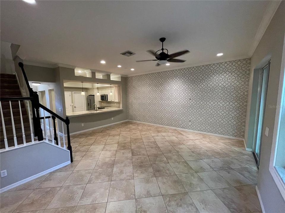 For Rent: $2,400 (3 beds, 2 baths, 1511 Square Feet)