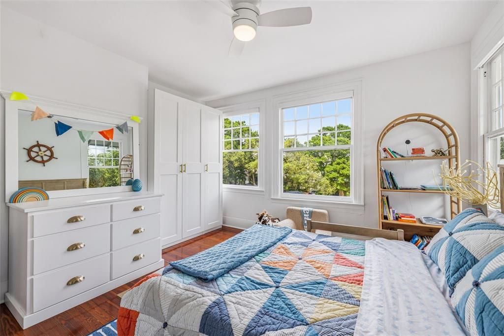 Active With Contract: $3,200,000 (4 beds, 3 baths, 4488 Square Feet)