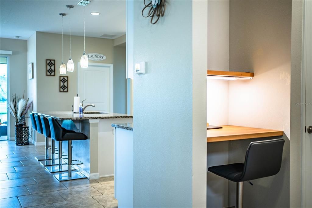 For Sale: $334,900 (3 beds, 2 baths, 1685 Square Feet)
