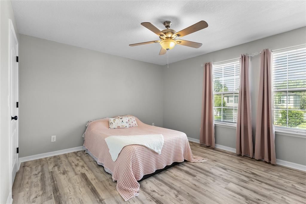 For Sale: $535,000 (4 beds, 3 baths, 3217 Square Feet)