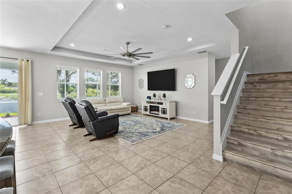 For Sale: $535,000 (4 beds, 3 baths, 3217 Square Feet)