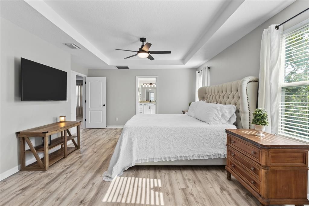 For Sale: $535,000 (4 beds, 3 baths, 3217 Square Feet)