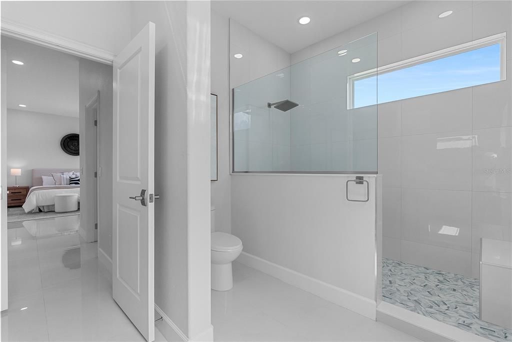 For Sale: $1,200,000 (4 beds, 4 baths, 2469 Square Feet)