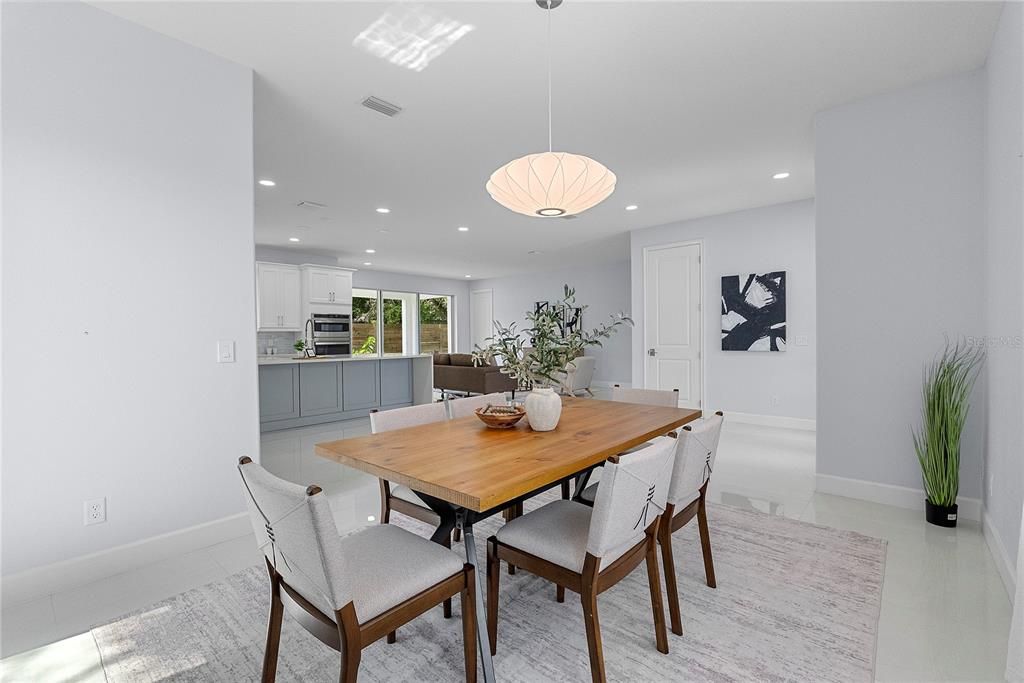 For Sale: $1,200,000 (4 beds, 4 baths, 2469 Square Feet)