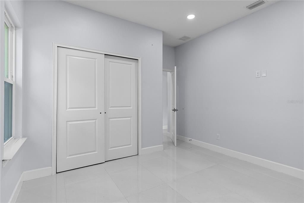 For Sale: $1,200,000 (4 beds, 4 baths, 2469 Square Feet)