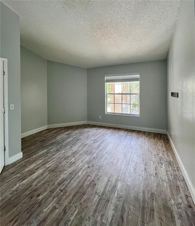 В аренду: $3,300 (5 спален, 2 ванн, 3235 Квадратных фут)