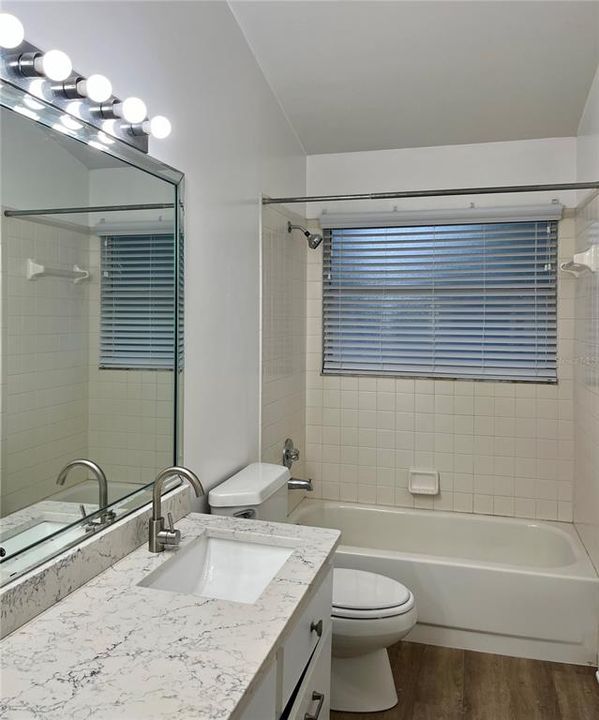 В аренду: $3,300 (5 спален, 2 ванн, 3235 Квадратных фут)