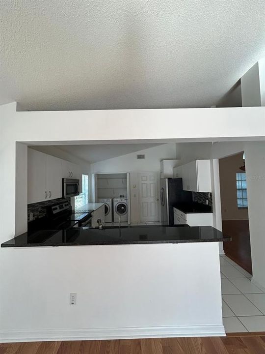 For Rent: $2,495 (3 beds, 2 baths, 1593 Square Feet)