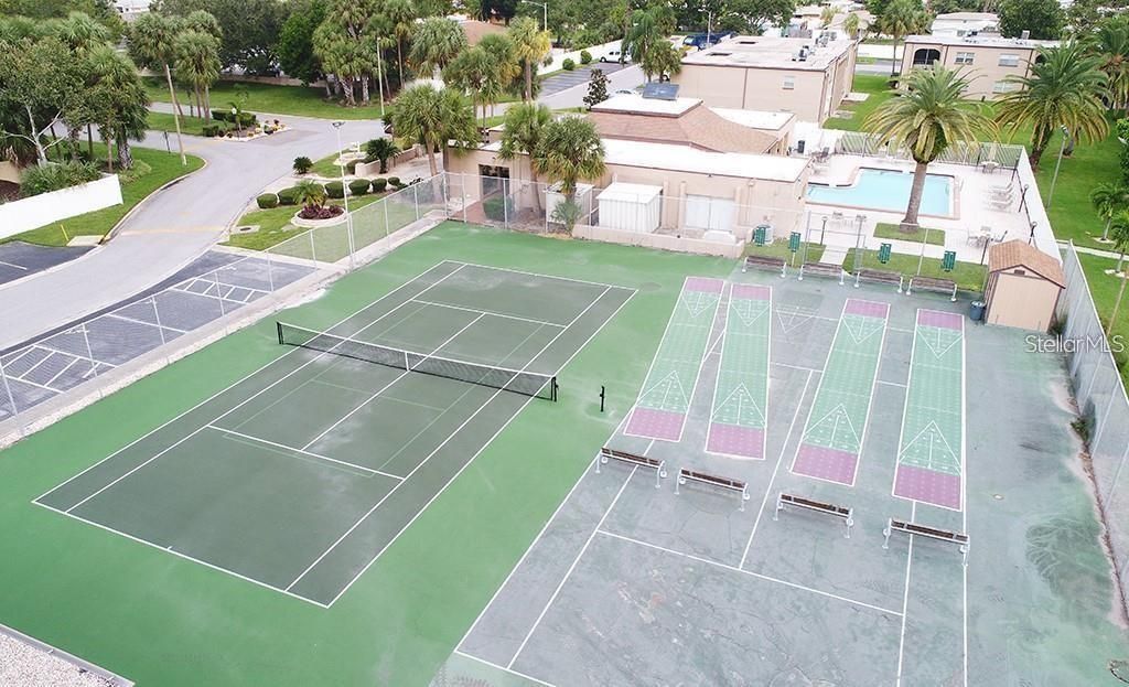 For Rent: $1,600 (1 beds, 1 baths, 670 Square Feet)