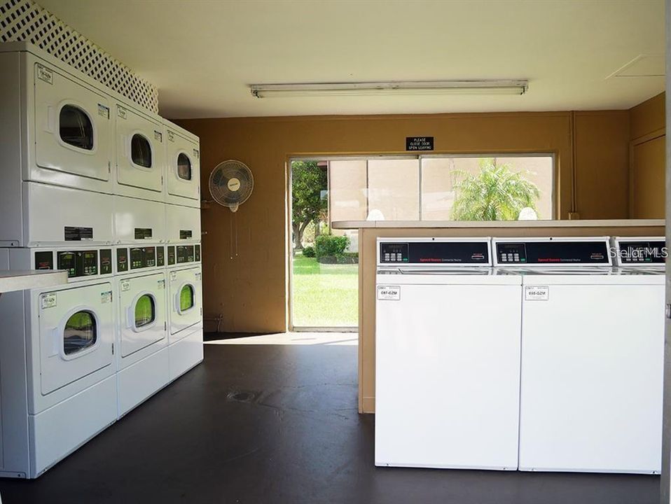 For Rent: $1,600 (1 beds, 1 baths, 670 Square Feet)
