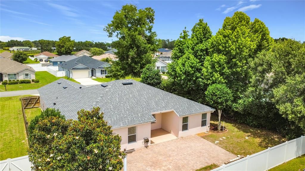 For Sale: $274,990 (4 beds, 2 baths, 2020 Square Feet)