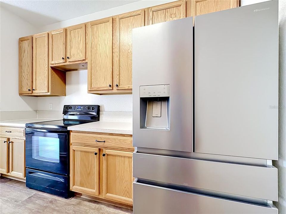 For Sale: $274,990 (4 beds, 2 baths, 2020 Square Feet)
