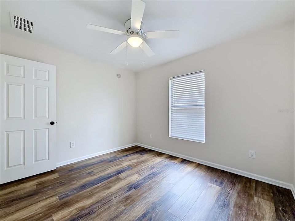 For Sale: $274,990 (4 beds, 2 baths, 2020 Square Feet)
