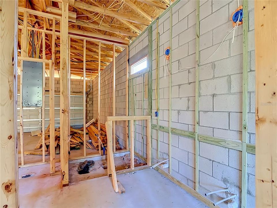 For Sale: $210,000 (4 beds, 2 baths, 1762 Square Feet)