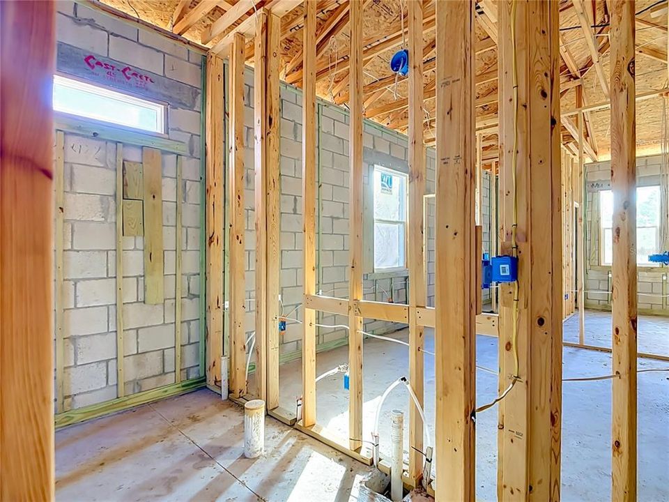 For Sale: $210,000 (4 beds, 2 baths, 1762 Square Feet)