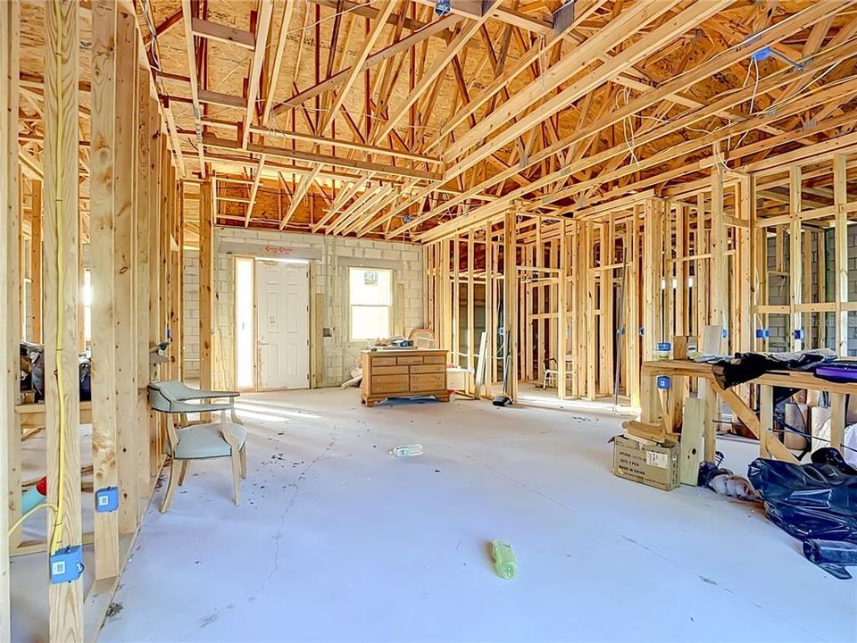 For Sale: $210,000 (4 beds, 2 baths, 1762 Square Feet)