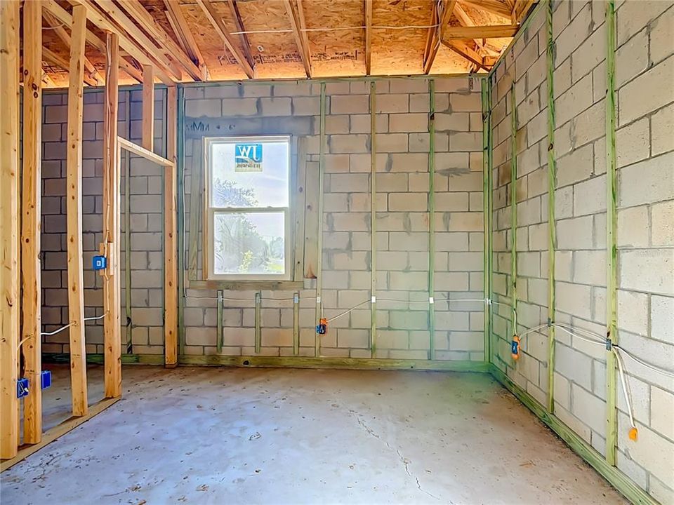 For Sale: $210,000 (4 beds, 2 baths, 1762 Square Feet)