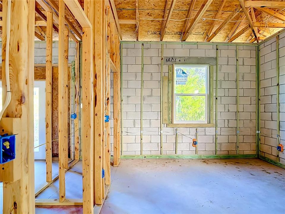 For Sale: $210,000 (4 beds, 2 baths, 1762 Square Feet)
