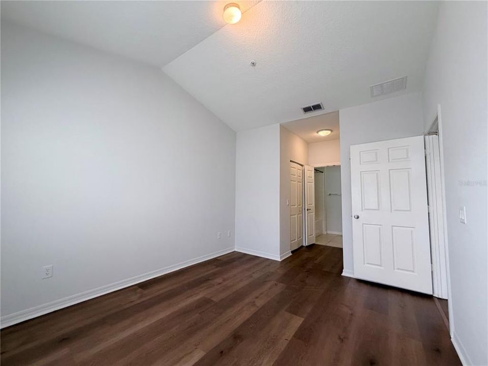 В аренду: $1,750 (2 спален, 2 ванн, 1250 Квадратных фут)