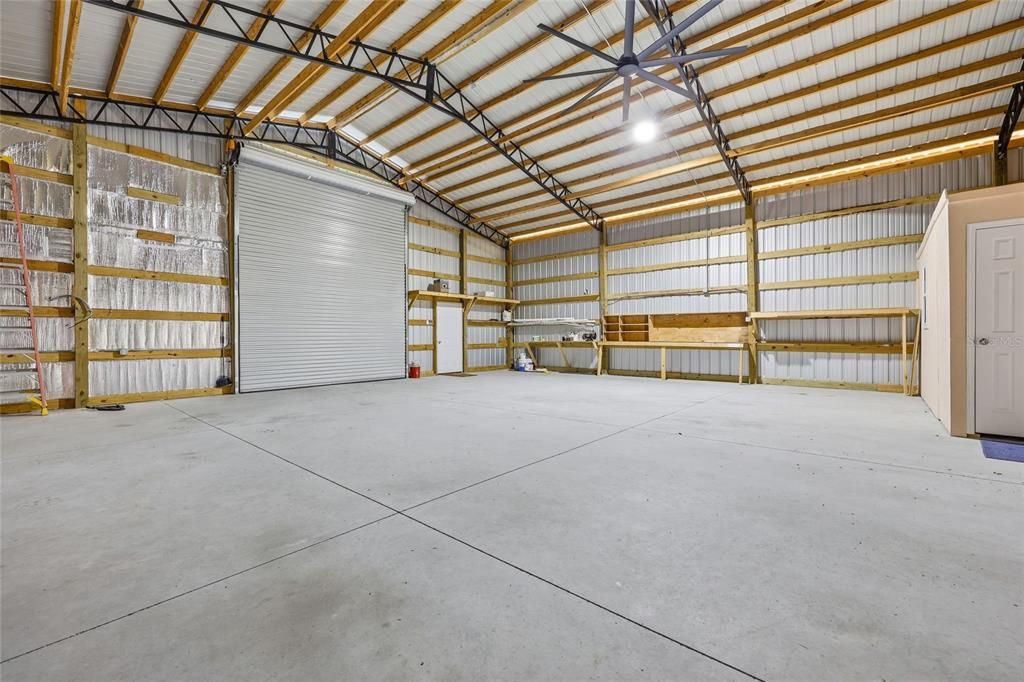 For Sale: $550,000 (6 beds, 5 baths, 2878 Square Feet)